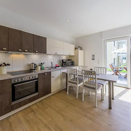 Nordlicht - Modernes Auf Seegrundstueck * Мальхов